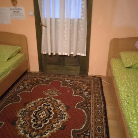 Holiday Home Vila Milka Kremna Zewnętrze zdjęcie