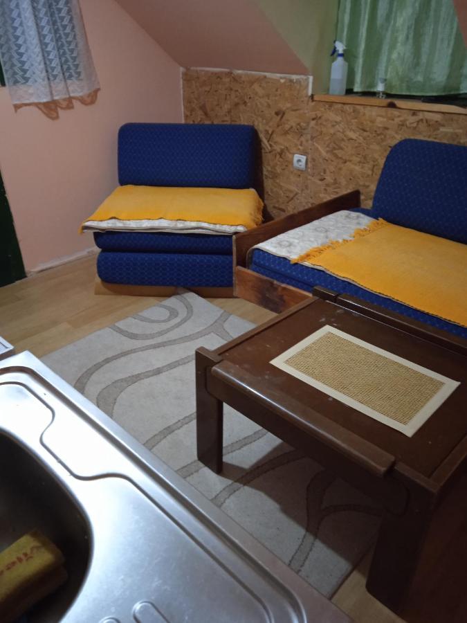 Holiday Home Vila Milka Kremna Zewnętrze zdjęcie