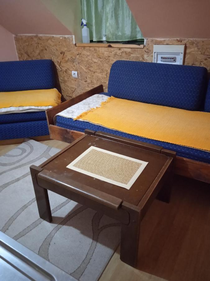 Holiday Home Vila Milka Kremna Zewnętrze zdjęcie