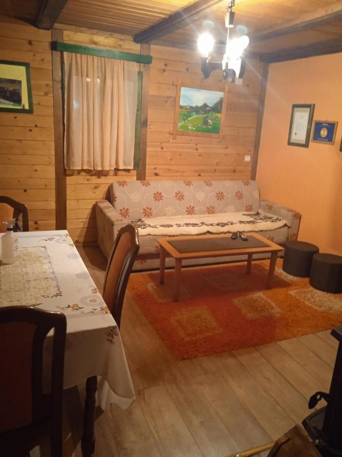 Holiday Home Vila Milka Kremna Zewnętrze zdjęcie