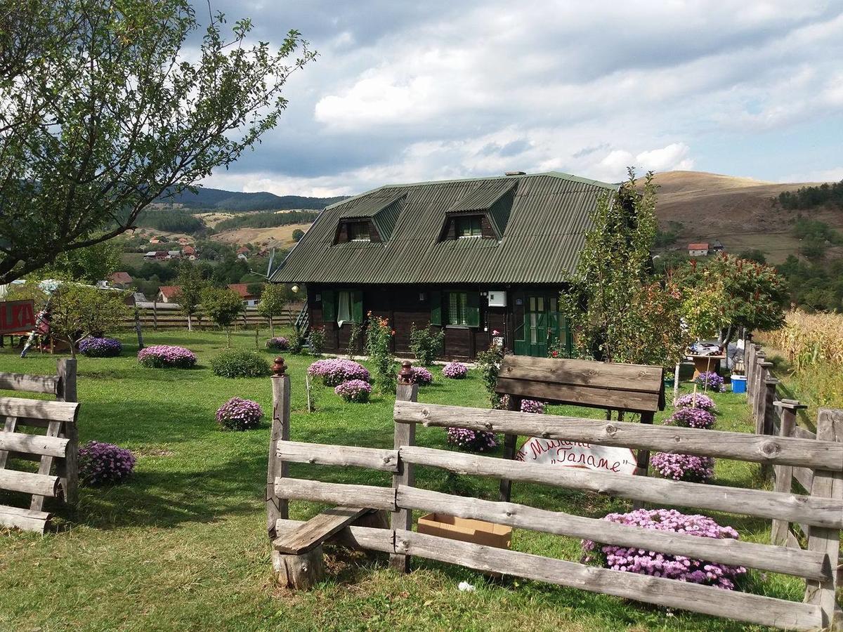 Holiday Home Vila Milka Kremna Zewnętrze zdjęcie